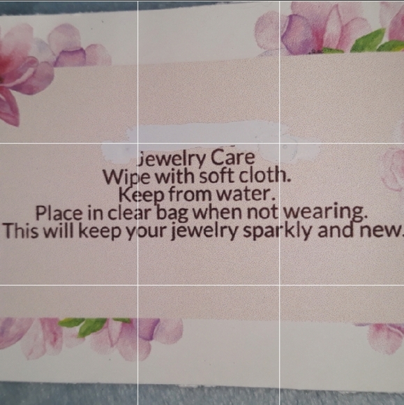 ADD ON ITEM **Free gift** - Must be placed in BUNDLE & when Purchased w/ anot… - Picture 4 of 7